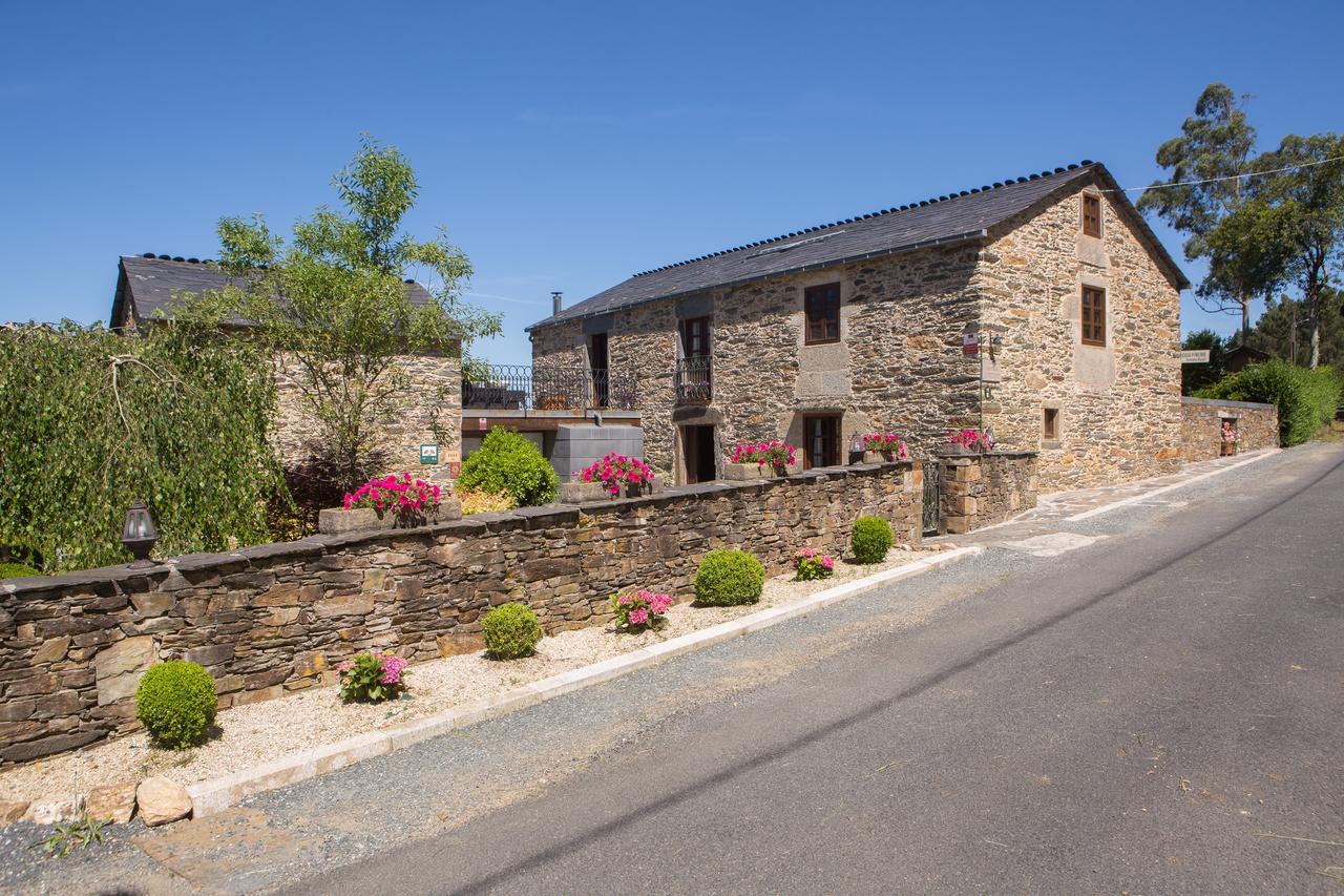 Casa Pineiro Guest House Monfero Exterior foto