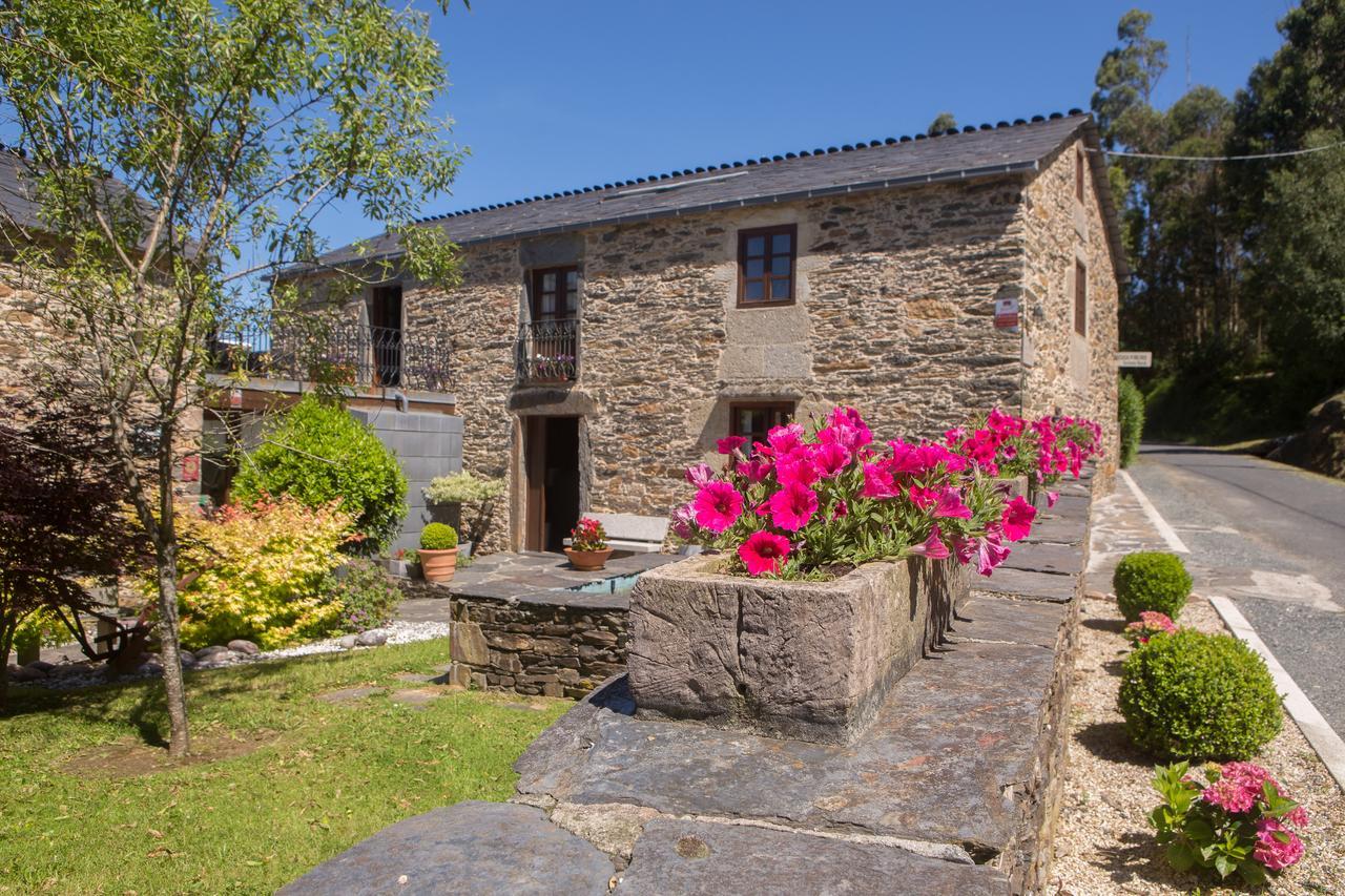 Casa Pineiro Guest House Monfero Exterior foto